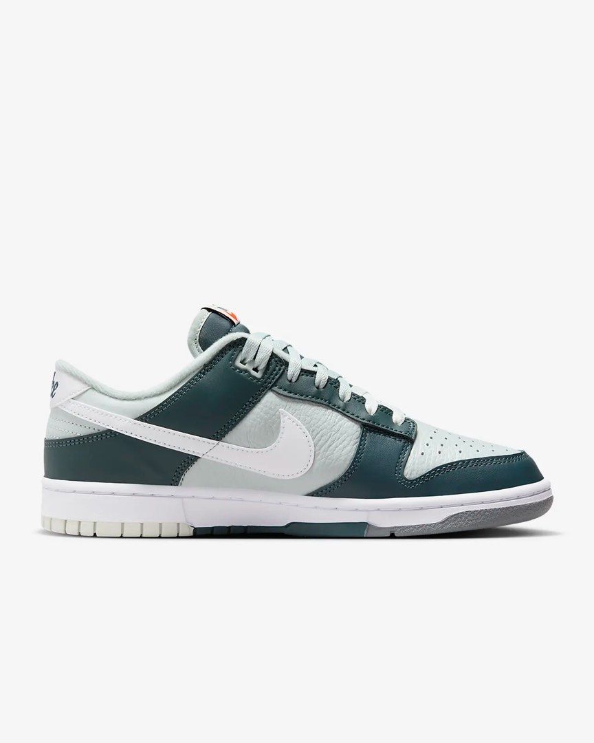 Dunk Low Split Deep Jungle (Category: Sneakers) located in Manila. Submitted by labronjames33 (Listing ID 1282898406, Image 3). Description: ‼️BELOW SRP SALE‼️ ✅My price: 4,995 Php each✅ ❌Original Price/SRP: 6,895 Php❌ Nike Dunk Low Premium “Split Deep Jungle” Size: 7 | 7.5 | 8 | 8.5 | 9 | 9.5 | 10 | 10.5 | 11 | 11.5 | | 12 | 12.5 US Open for bulk 📷ctto Mode of Payment: Gcash, Maya, Metrobank, Unionbank and BPI Meetups: Lucky Chinatown or Tondo 
