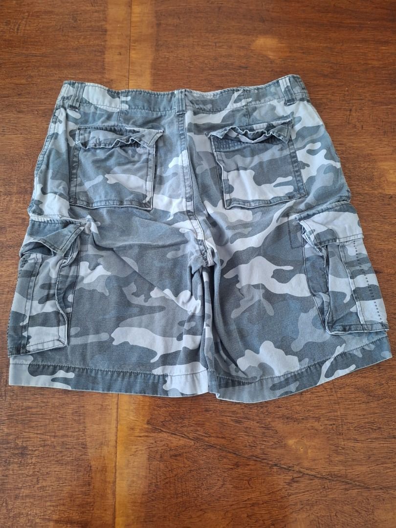Faded glory cargo shorts size 36 on sale