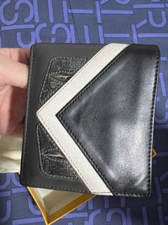 (Category: ) located in . Submitted by adhoc (Listing ID 1282971123, Image 1). Description: .