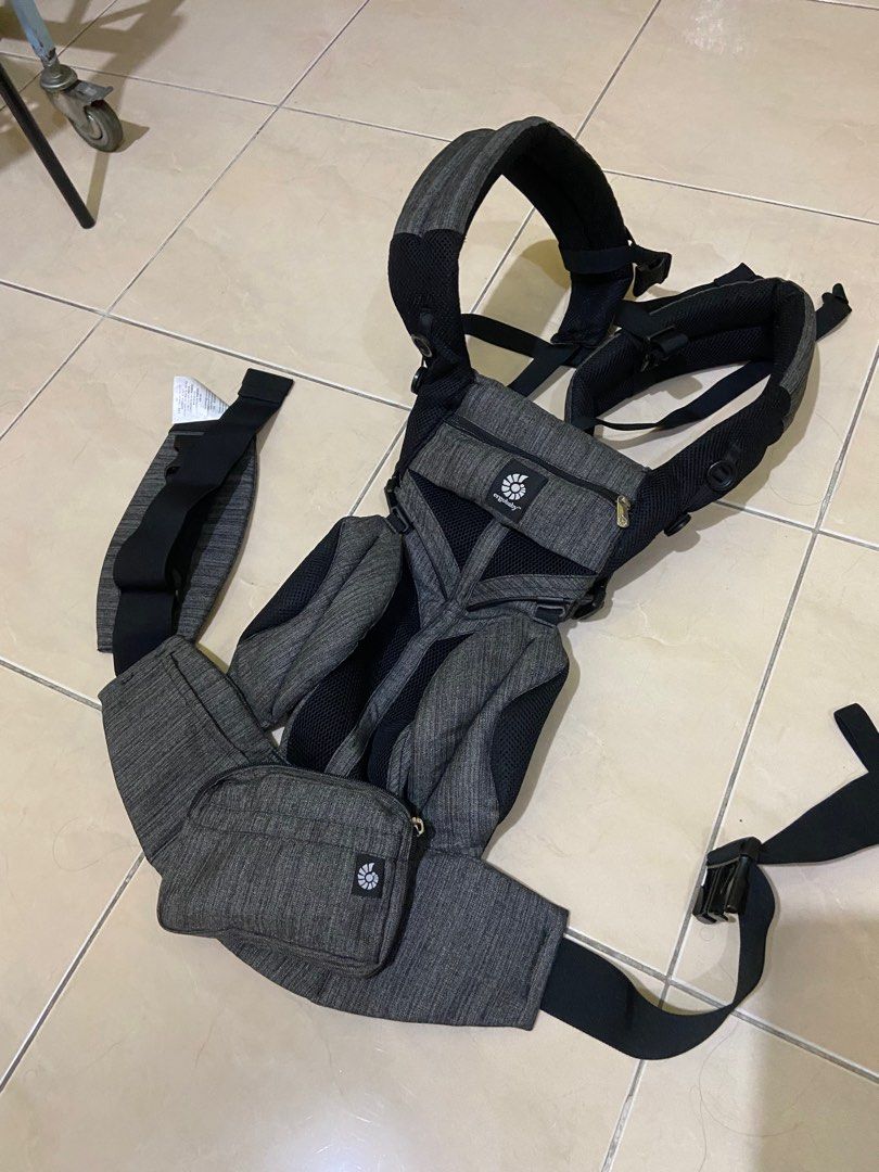 Gendongan bayi hotsell ergo baby carrier