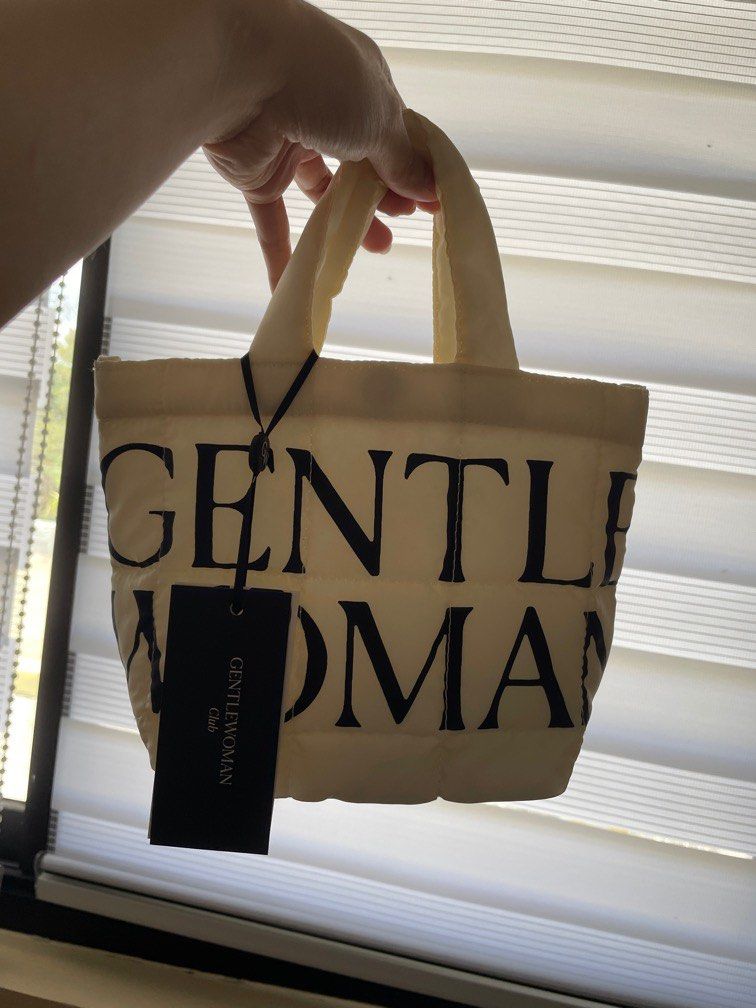 Gentle Woman small puffer bag (Category: Tote Bags) located in Bacoor. Submitted by glsbi0 (Listing ID 1282844707, Image 1). Description: never used bought it from the site itself rfs: not my style gentle woman tote bag puffer bag .