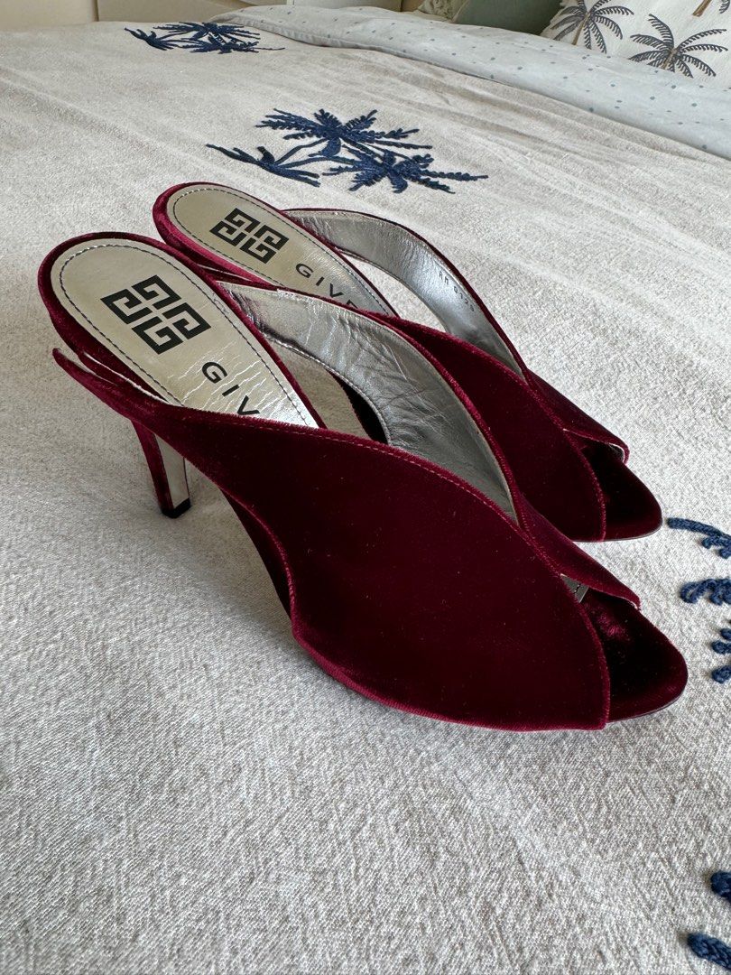 Givenchy velvet mules discount