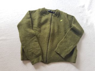 (Category: ) located in . Submitted by goodoldfinds (Listing ID 1282898866, Image 1). Description: .