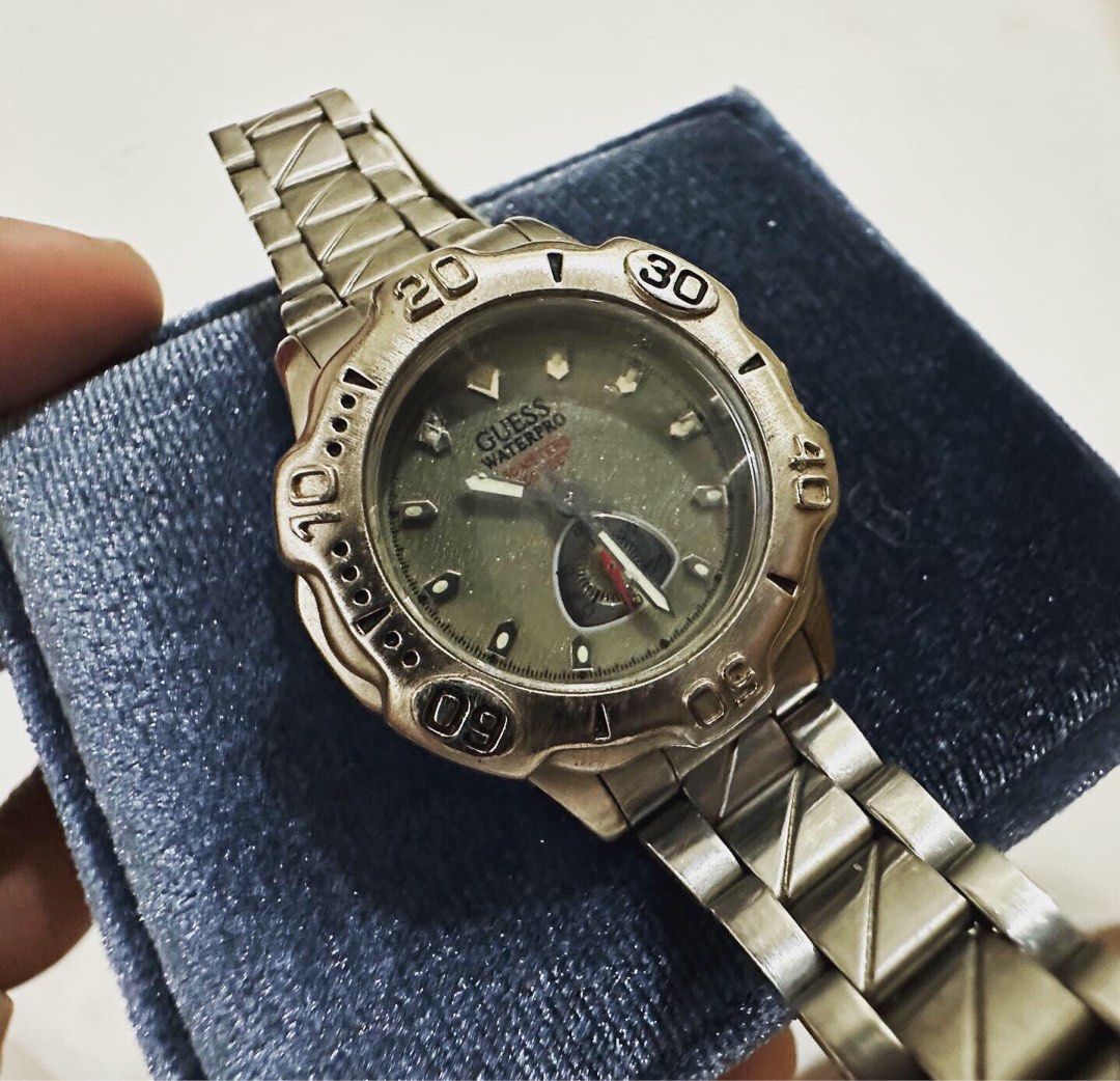 Guess waterpro watch 1996 discount