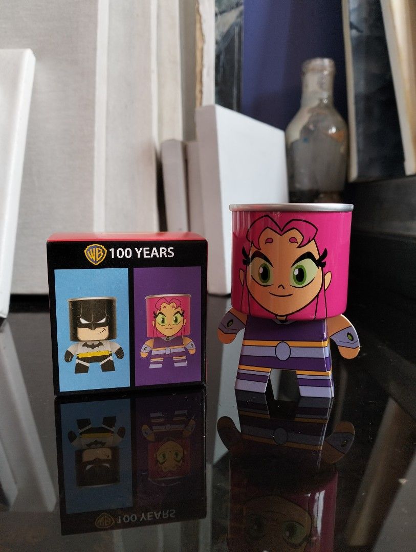 Happy Meal - Batman and Starfire (Warner Bros.) (Category: Designer & Blind Box Toys) located in Quezon City. Submitted by bodegallery (Listing ID 1282886701, Image 1). Description: 2 STOCKS NOTE: THEY ARE BACK2BACK ✓SHIPPING FEE SHOULDERED BY BUYER ✓BANK TRANSFER (BDO) ✓ SHIP VIA LALAMOVE/GOGO EXPRESS ✓BUYER CAN ORGANIZE THE SHIPPING IF THEY PREFER A DIFFERENT COURIER FOR A LOWER COST OF SF.