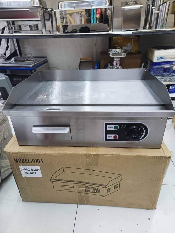 HEAVY DUTY ELECTRIC BURGER GRILL (Category: Cookware & Accessories) located in Caloocan City. Submitted by myleene3033133 (Listing ID 1282825505, Image 2). Description: HEAVY DUTY ELECTRIC BURGER GRILL POWER:3000W TEMPERATURE: 50-300c VOLTS: 220V/60Hz DIMENSIONS: 545*410*215mm NET WEIGHT: 14.48kg.