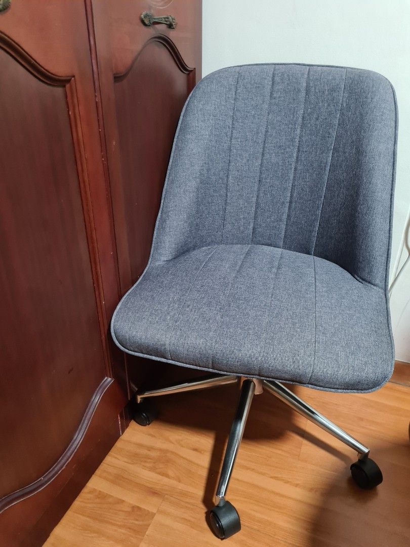Hipvan office shop chair