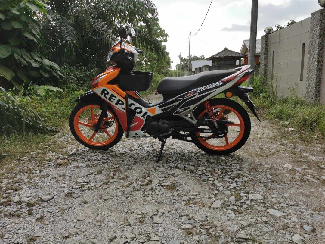 Honda wave 125 shop repsol cover set