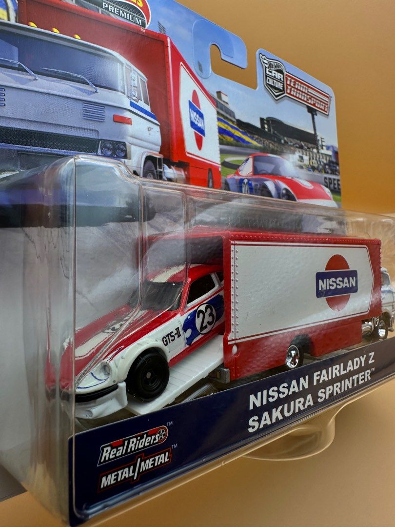 Hot Wheels Team Transport NISSAN Fairlady Z Sakura Sprinter