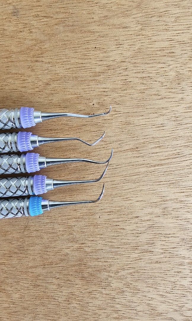 Hu friedy Curattes and Scalers (Category: Medical Supplies & Tools) located in Manila. Submitted by nasser320 (Listing ID 1282908554, Image 3). Description: Available Hu-Friedy Everedge 2.0 ✨SC13/14 Columbia Universal curette ✨Gracey curatte 1/2 for Anterior ✨Nevi 4 Ideal for heavy Posterior interproximal deposits ✨SYG7/8 YOUNGER GOOD UNIVERSAL CURETTE ✨NEVI 2 GOOD AS NEW ✨PRICE 1500 PESOS EACH.