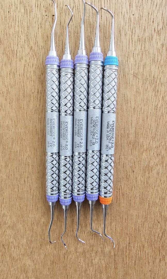 Hu friedy Curattes and Scalers (Category: Medical Supplies & Tools) located in Manila. Submitted by nasser320 (Listing ID 1282908554, Image 1). Description: Available Hu-Friedy Everedge 2.0 ✨SC13/14 Columbia Universal curette ✨Gracey curatte 1/2 for Anterior ✨Nevi 4 Ideal for heavy Posterior interproximal deposits ✨SYG7/8 YOUNGER GOOD UNIVERSAL CURETTE ✨NEVI 2 GOOD AS NEW ✨PRICE 1500 PESOS EACH.