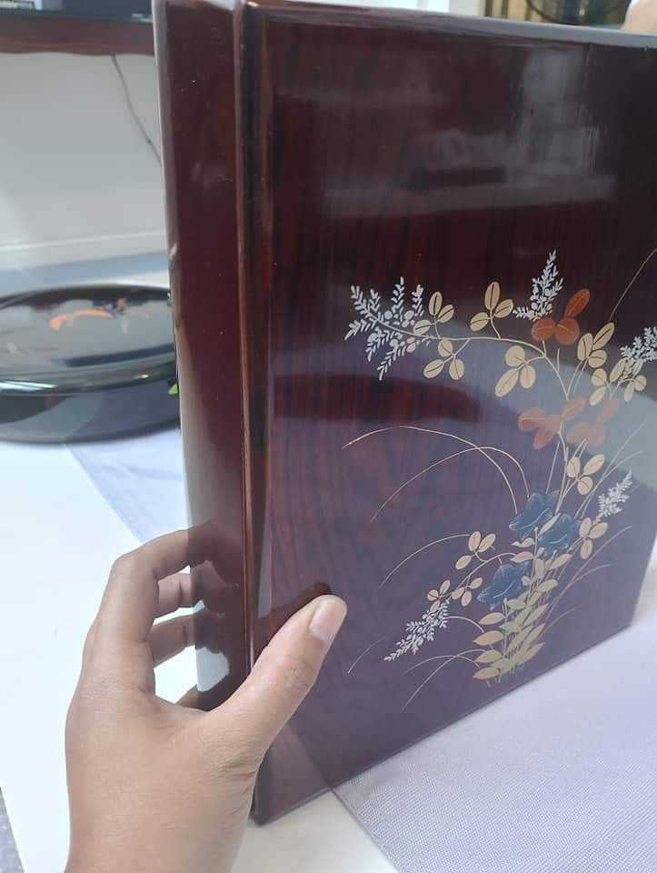 Japanese Lacquer Letter Box (Category: Other Home Decor) located in Dagupan City. Submitted by japanorigitems (Listing ID 1283119684, Image 1). Description: Item is in good condition the box and the cover, personally bought in Japan.