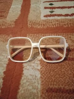 (Kategori: ) berada di . Dikirim oleh mala_21 (ID iklan 1282942715, Gambar 1). Deskripsi: .
