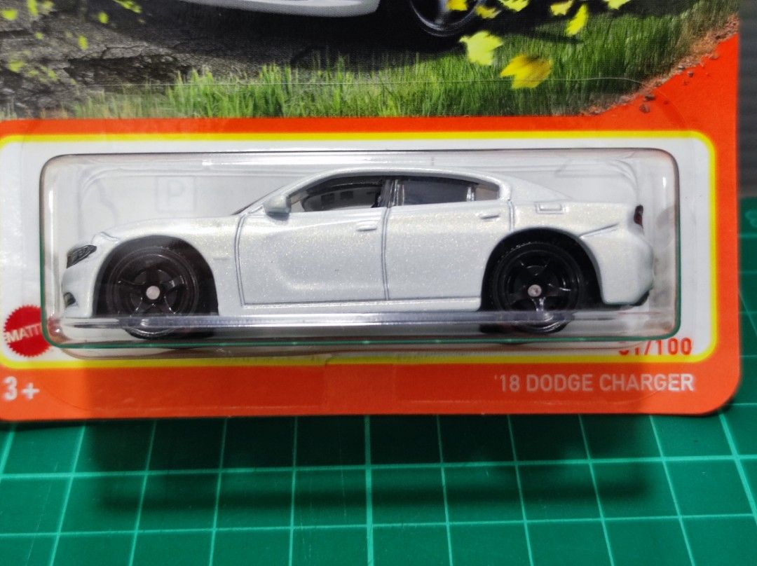 Matchbox 18 top dodge charger