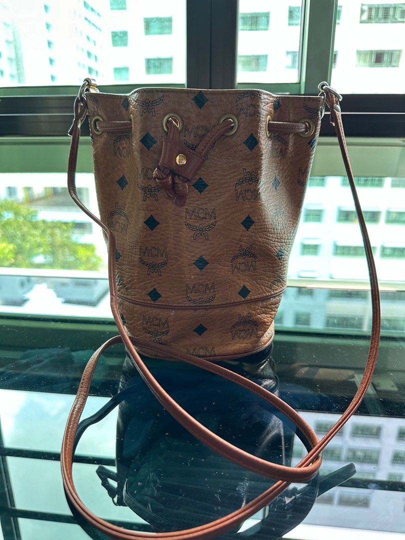 Mcm mini bucket bag top