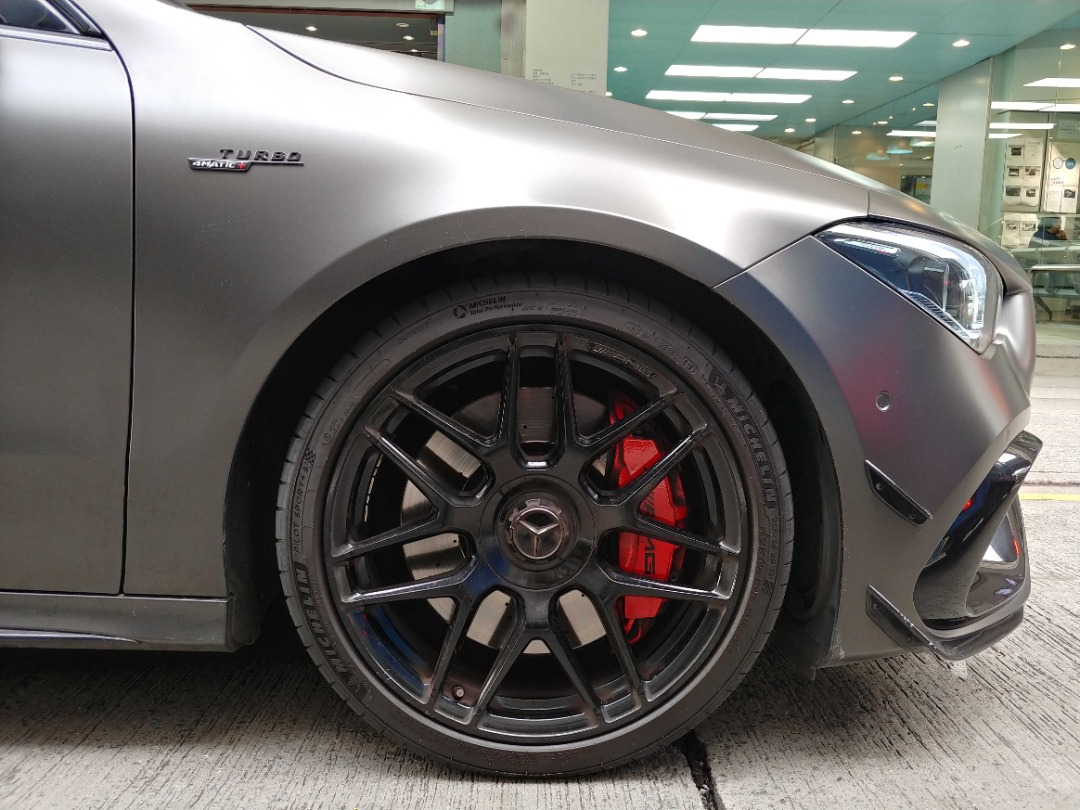 Mercedes-Benz CLA45 AMG Auto62863175630337114