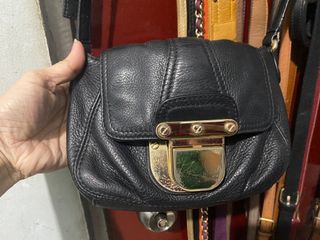 (Category: ) located in . Submitted by preloved1143 (Listing ID 1282928361, Image 1). Description: .