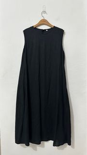 Muji black cotton dress with pockets