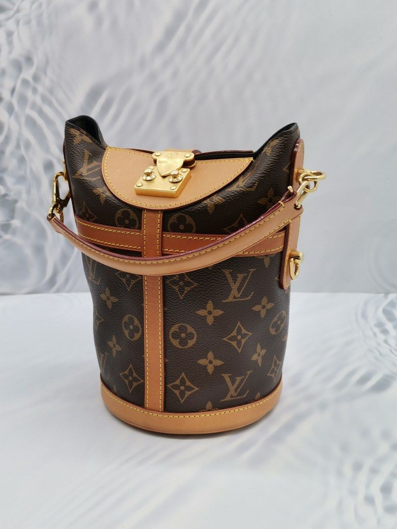 Louis vuitton duffle bag strap 2025
