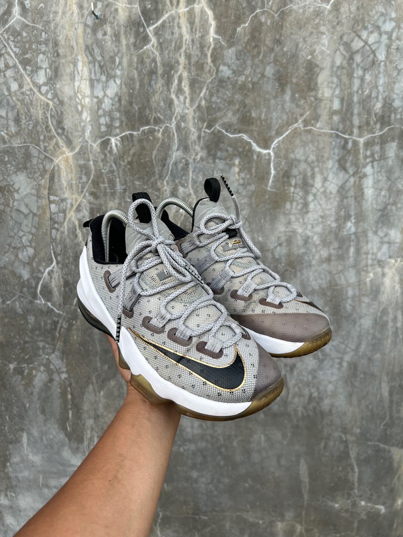 Lebron 13 low cool grey top