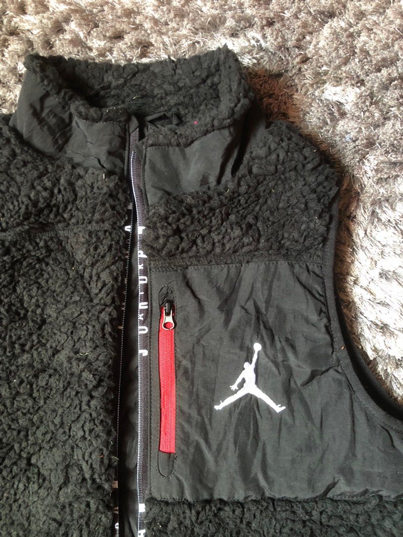 Air jordan vest store