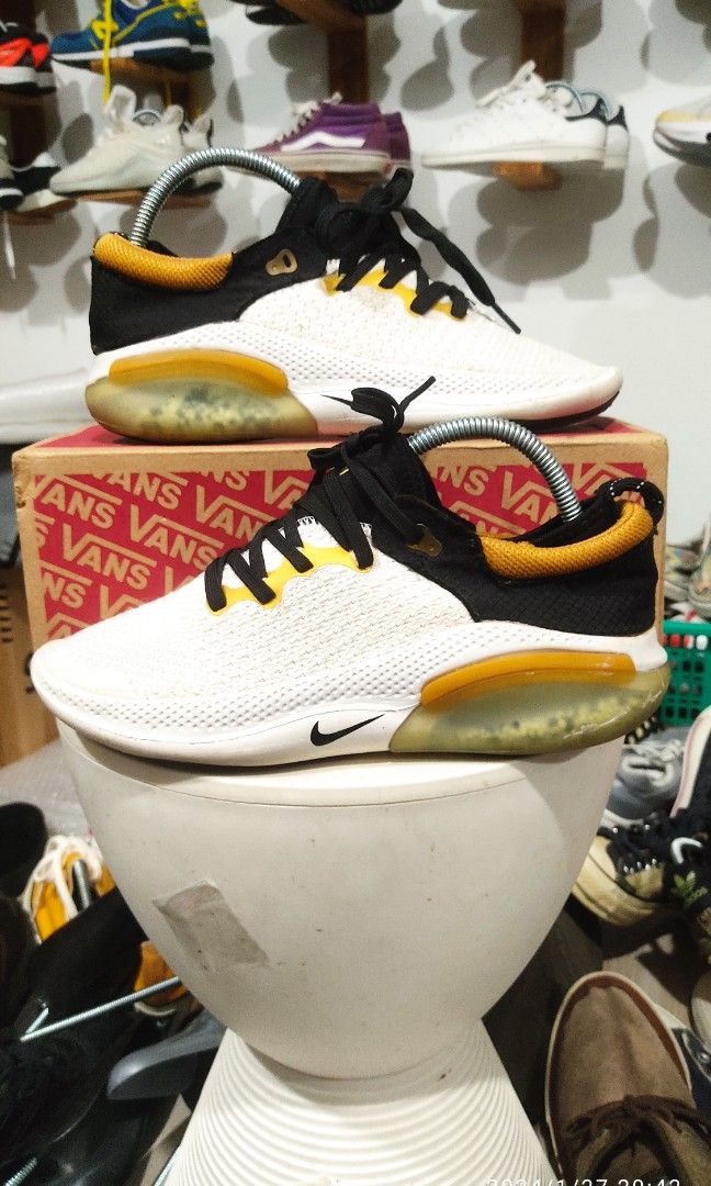 Nike joyride