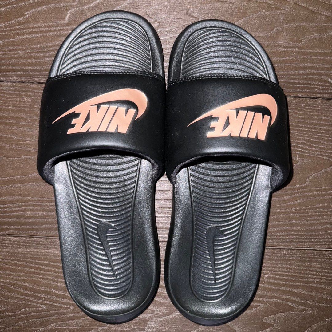Cute nike hotsell sandals