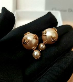☆ONHAND!☆ Auth CD Pink Brass Studded Tribales Earrings
