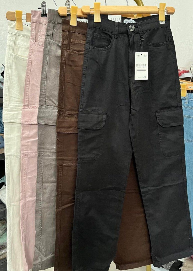Overrun Zara Cargo Pants White/Cream (Category: Jeans) located in Pasay City. Submitted by declutterwithkae (Listing ID 1282859839, Image 1). Description: - Overrun, please manage your expectations - Brand new with tag - RFS: Does not fit me 🥲 - Best fit: petite girls, size 25 inches waistline - DM me for more actual photos.