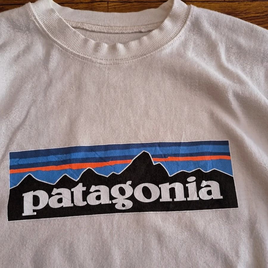 Patagonia White Crewneck Sweatshirt Original Authentic 100% Asli