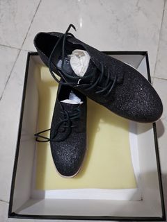 Pedder red” 出售| Loafers | Carousell Hong Kong