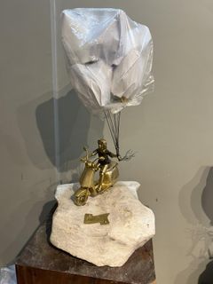Ronald Castrillo sculpture
