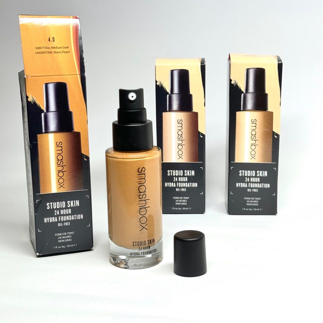 SMASHBOX Studio Skin 24 Hour Hydra Foundation (Category: Makeup) located in Santa Maria. Submitted by grave.ty (Listing ID 1282978625, Image 1). Description: Studio Skin 24 hour Hydra Foundation Full Size!! Available in 3 shades: 2.12 Light✔️AVAILABLE 2.16 Light ❌SOLD 4.0 Medium Dark❌SOLD Authentic 💯 Complete with box See photos for more details 💌Message for orders or offers Shipping via Flash Express ₱60-₱80 pesos shipping fee only .