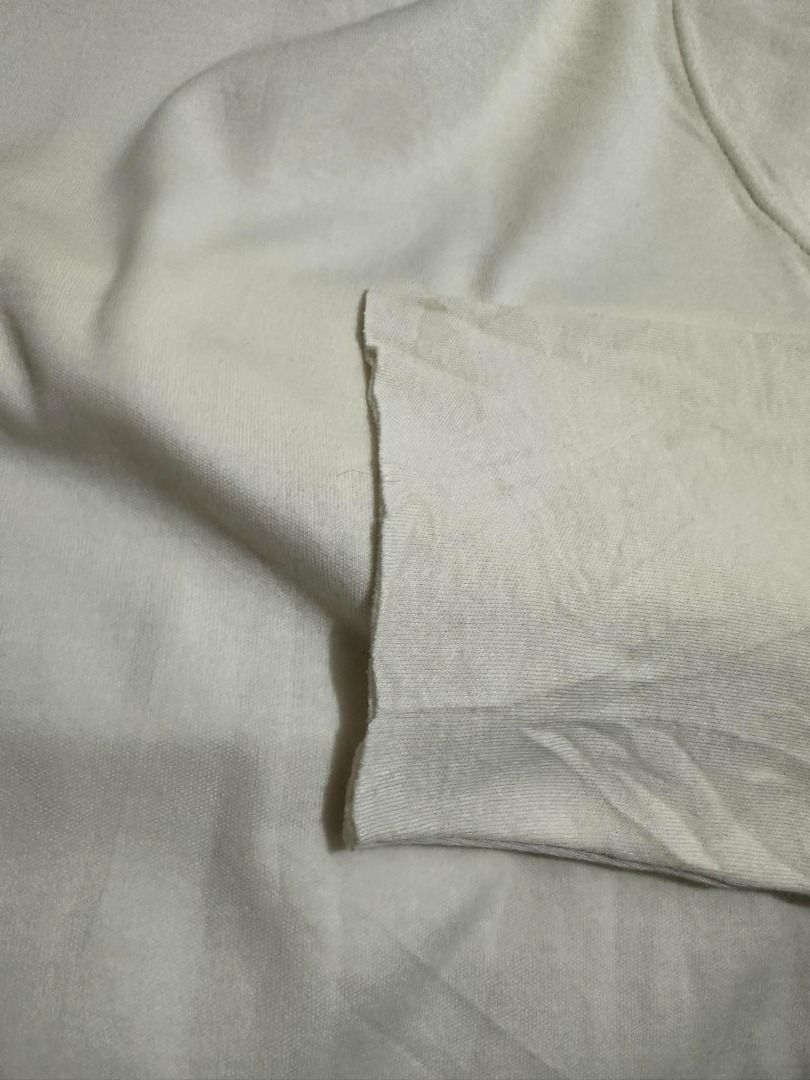 St. John's Bay Classic Mock Neck Long Sleeve (Category: Activewear) located in Muntinlupa City. Submitted by tmt118 (Listing ID 1282883916, Image 3). Description: good also for innerwear/baselayer XL on tag | 23Wx25L like new condition issue: cropped sleeve at length / need wash 380 free shipping via J&T Muntinlupa City location.