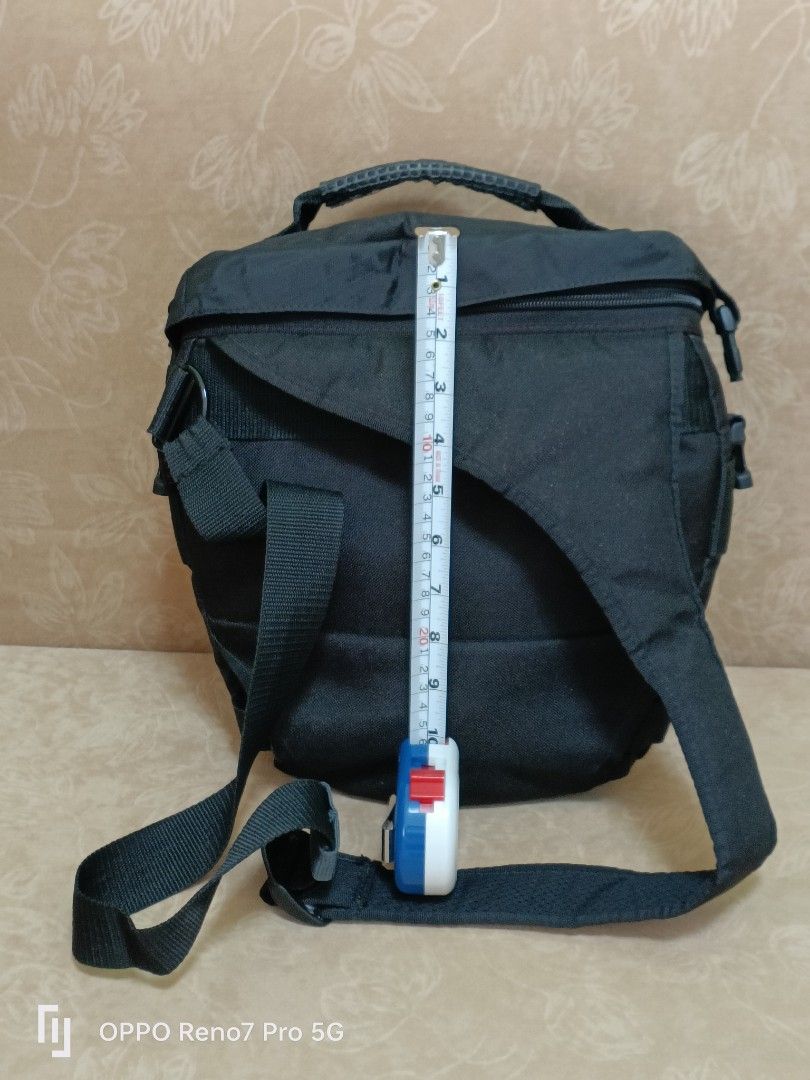 Tamrac velocity 8x 2025