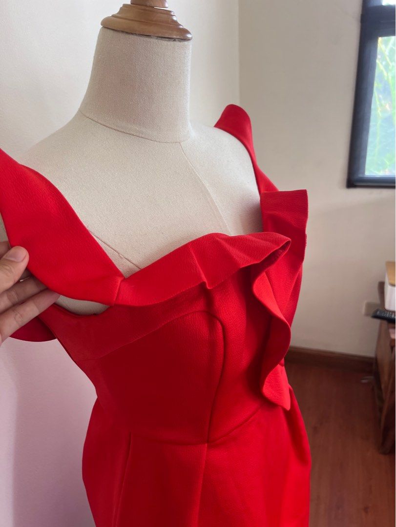Topshop Red Dress (Category: Dresses) located in Muntinlupa City. Submitted by personalproject (Listing ID 1282825956, Image 3). Description: .