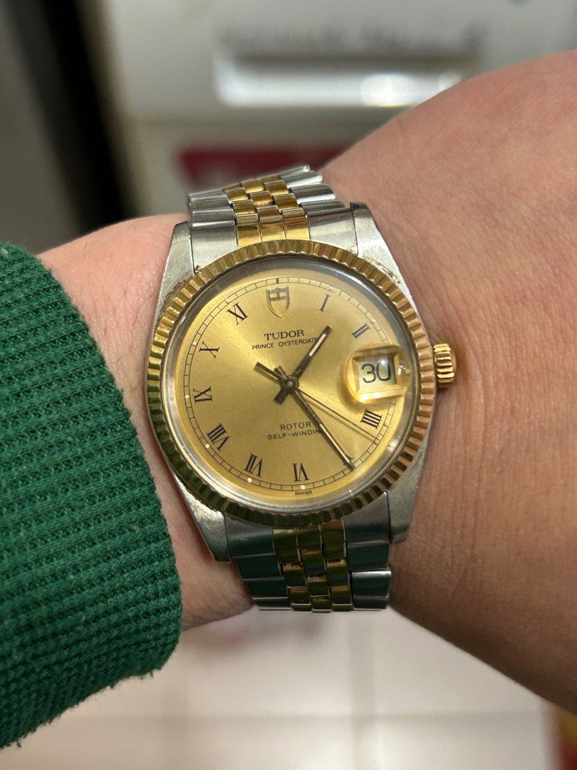 Tudor 74033 top