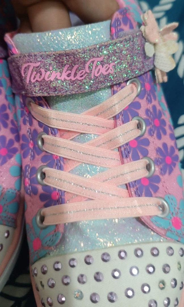Twinkle toes hot sale shoes queen size