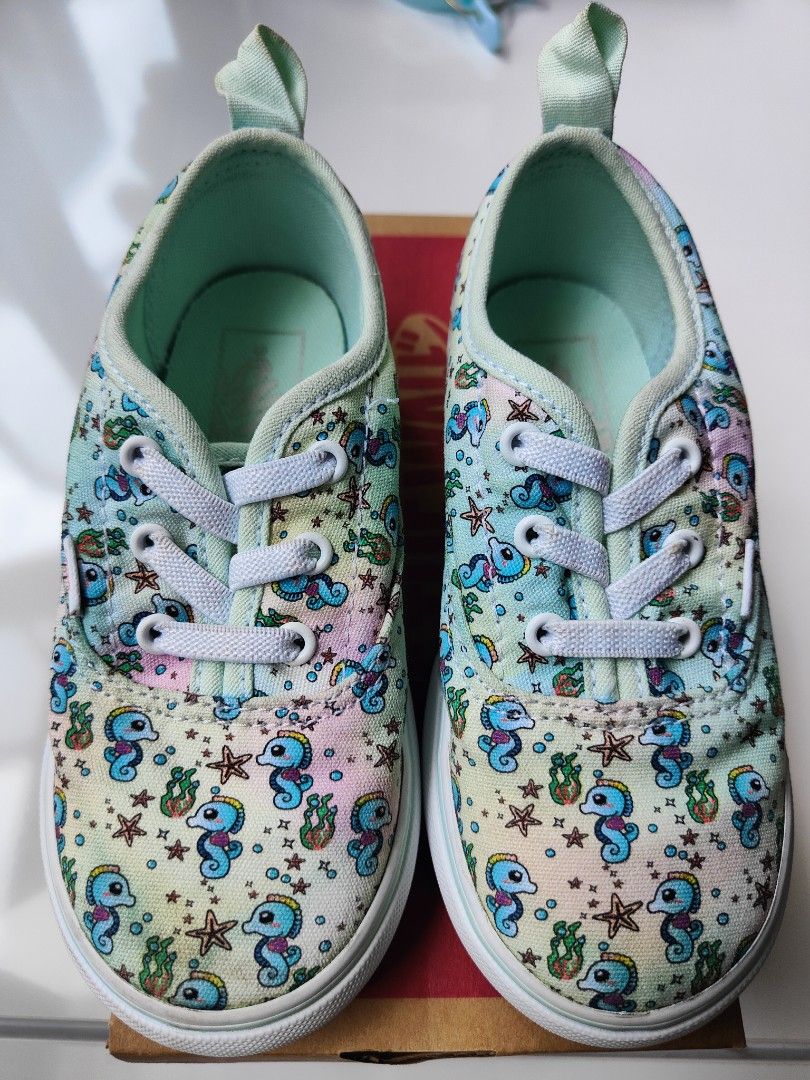 Girls shop teal vans