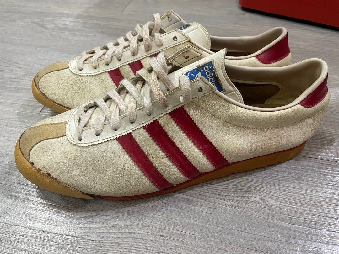 Vintage Adidas Vienna UK10.5