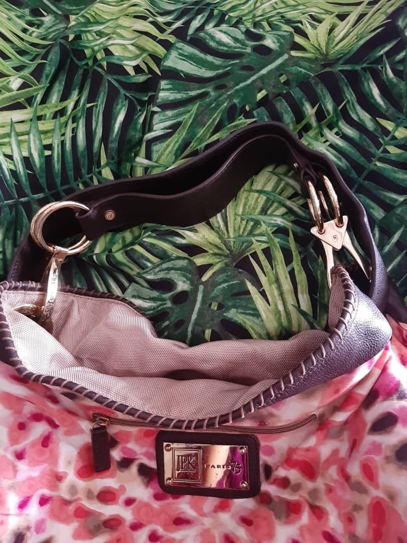 Vintage designer hotsell shoulder bags