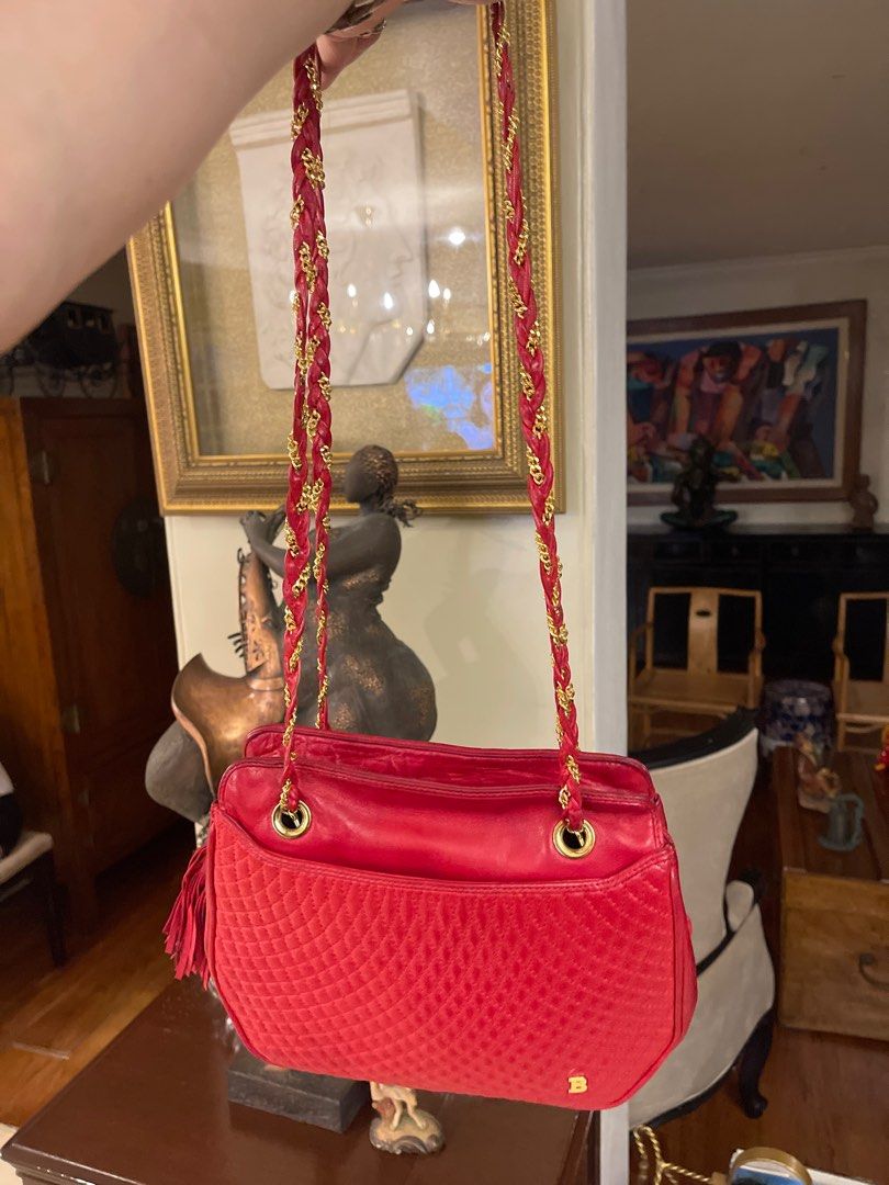 Vintage Red Bally Quilted Bag (Category: Luxury Bags & Wallets) located in Mandaluyong City. Submitted by olachicoas (Listing ID 1282957719, Image 1). Description: Pristine Vintage Bally Red quilted bag .