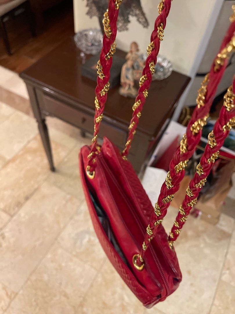 Vintage Red Bally Quilted Bag (Category: Luxury Bags & Wallets) located in Mandaluyong City. Submitted by olachicoas (Listing ID 1282957719, Image 2). Description: Pristine Vintage Bally Red quilted bag .