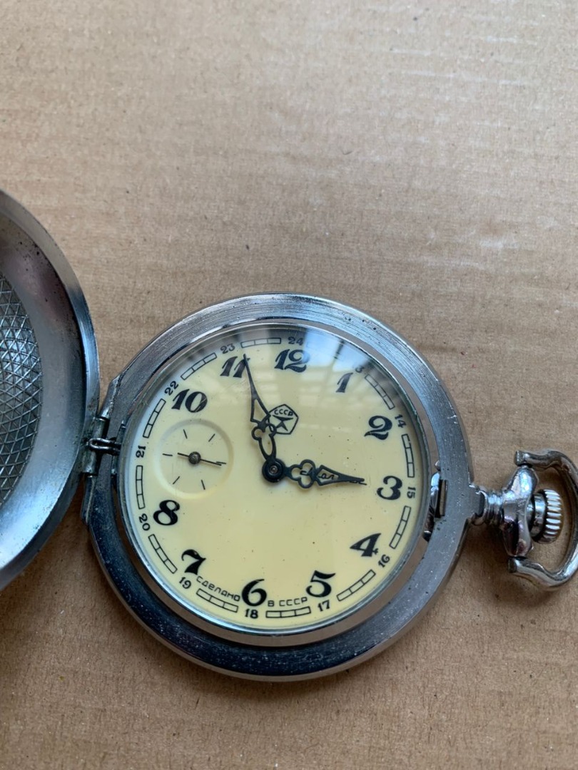Vintage USSR Made Molnija Full Hunter Pocket Watch Men s Fashion