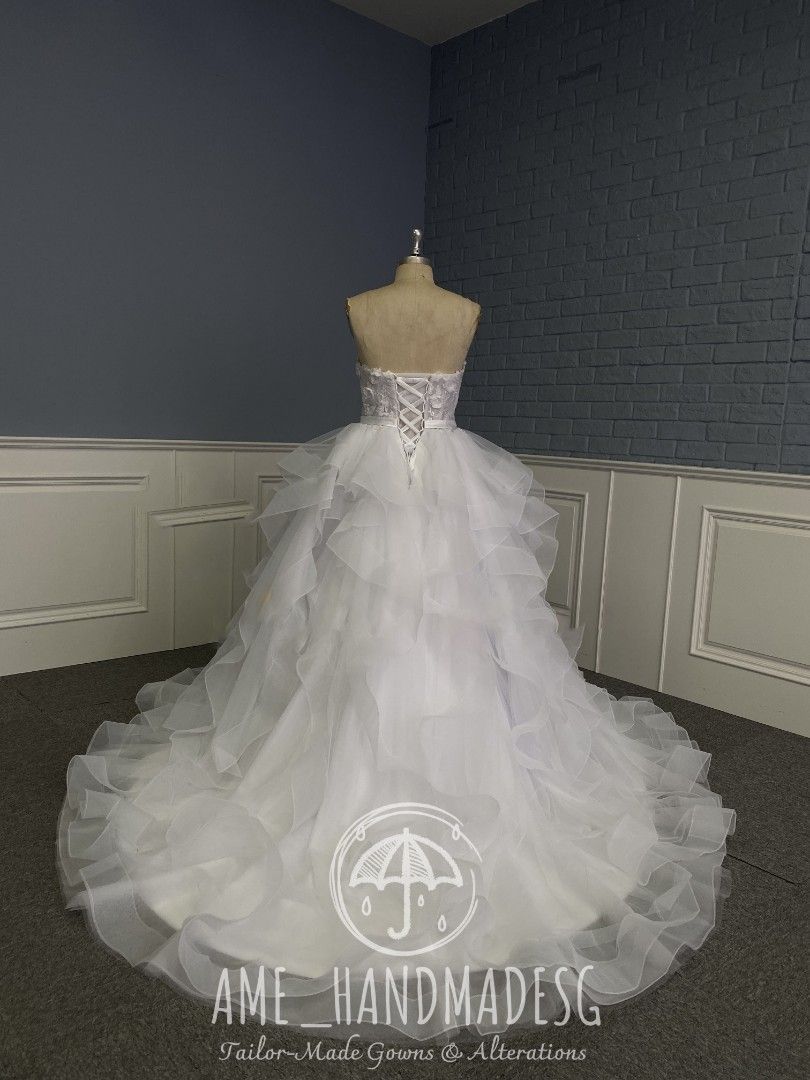 Bridal gown tailor near me store