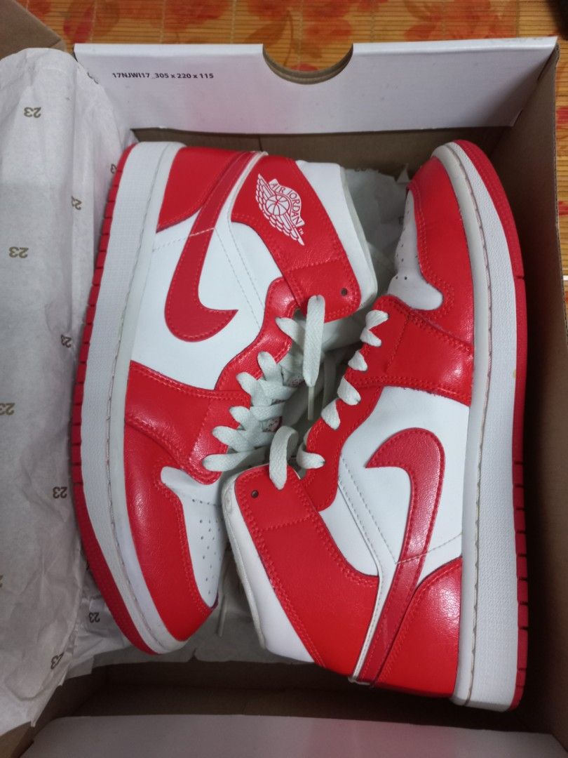 air jordan 1 mid white & habanero red