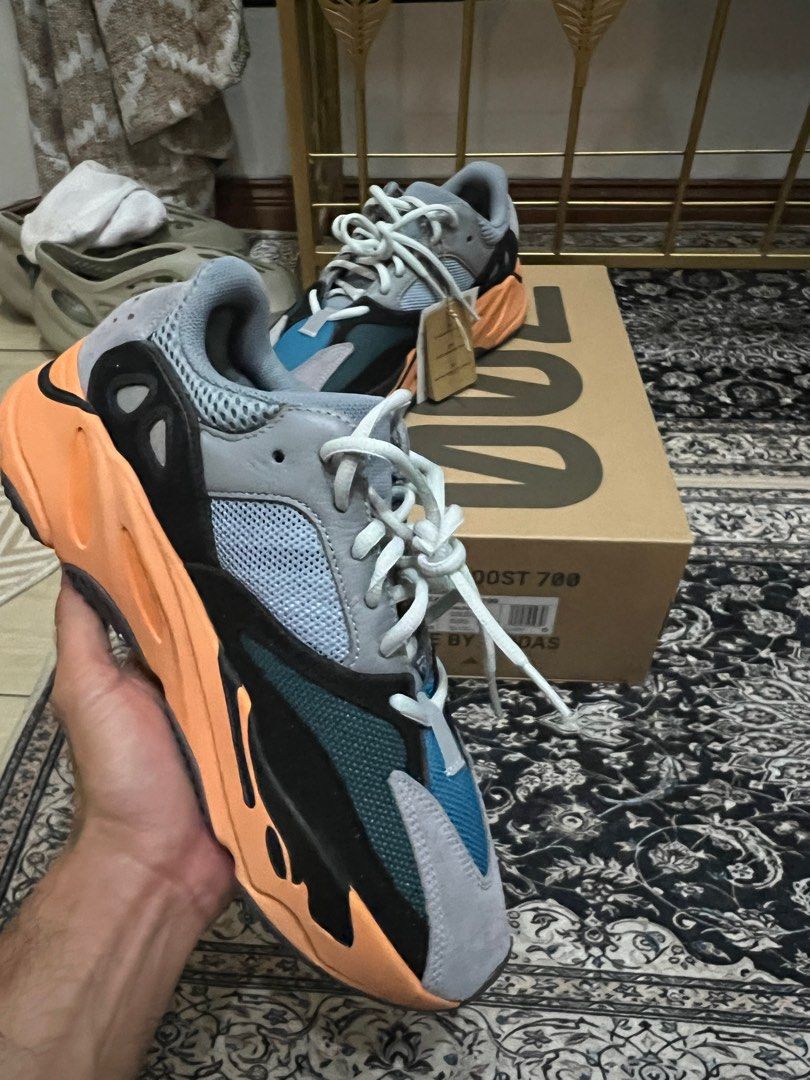 Wts top yeezy 700
