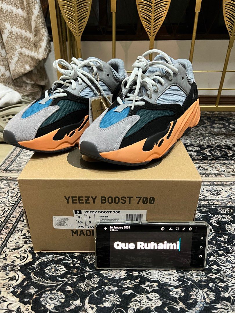 CNY SALE WTS Yeezy 700 Wash Orange