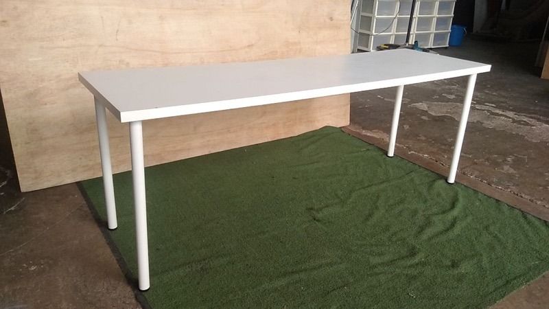 Linnmon table top store 200 x 60