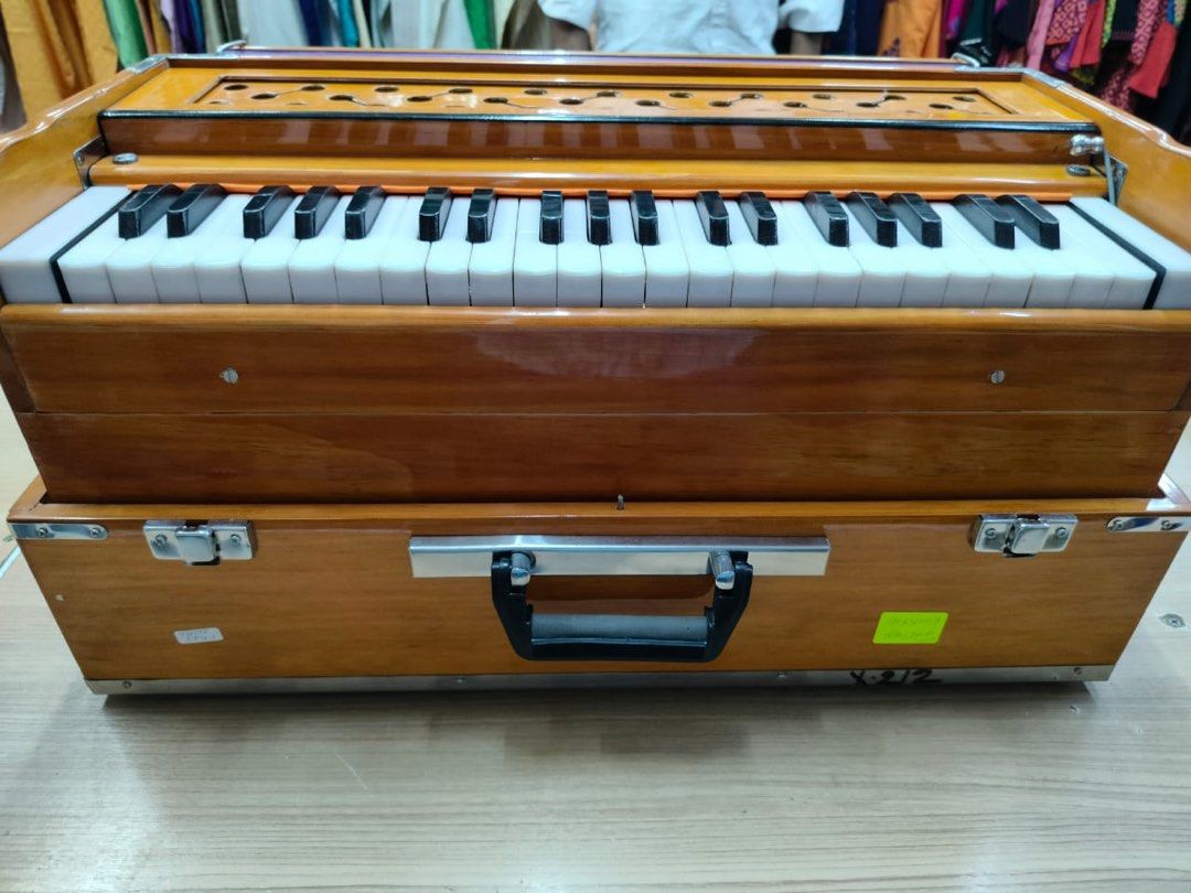 Yamuna harmonium online